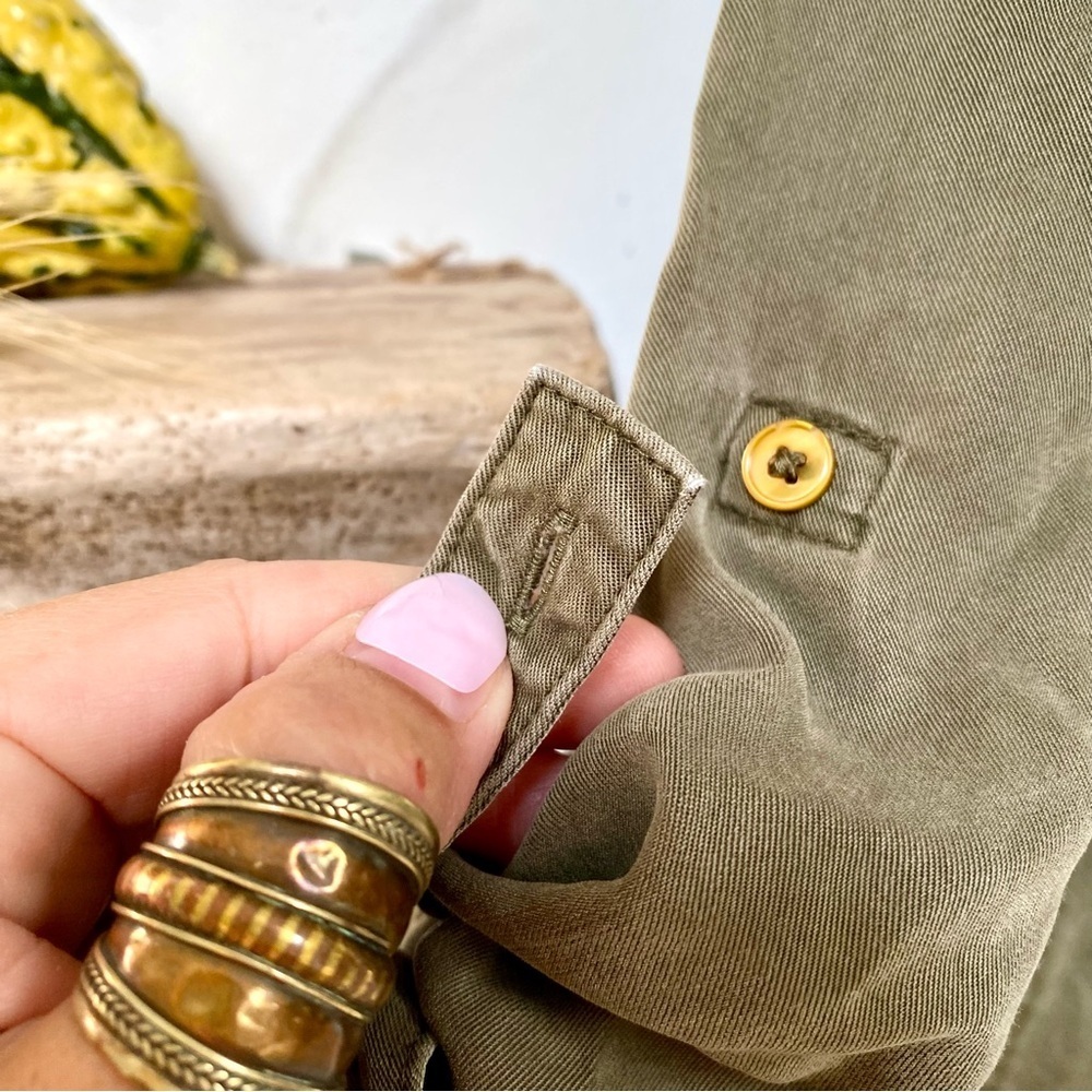 UPCYCLED Babaton safari vibe shirt/cover up w cabin cottage country vibe - Picture 8 of 13